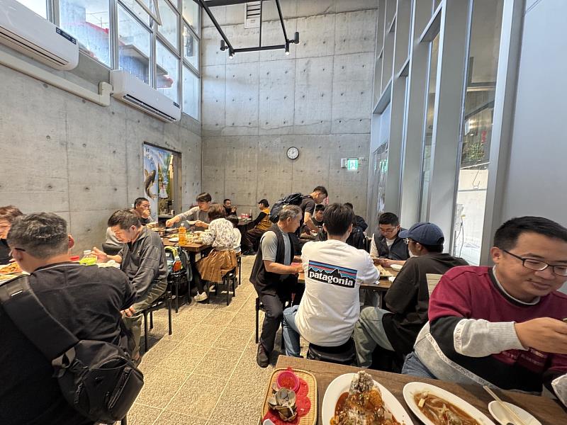 竹風漁市人氣爆棚！餐廳區正式開幕 春節加倍券天天送