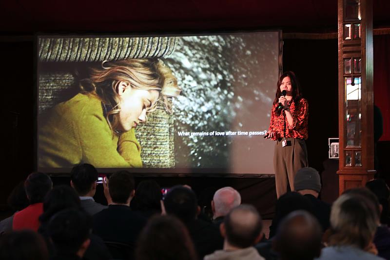 導演鄧依涵與製片沈俞樺的《戀人來日》透過浪漫輕科幻的視角討論愛、失去與記憶。