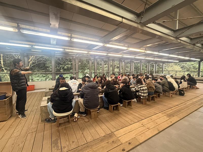 黃金博物館淘金體驗淘出一年好運。