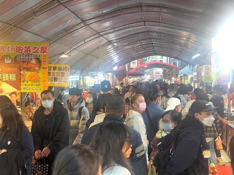 竹市新春市集圓滿落幕 12天湧入逾50萬人次 振興舊城商機