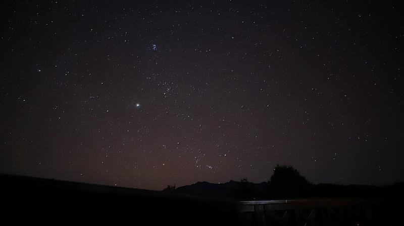 阿里山國家森林遊樂區視野開闊無光害，適合觀星。