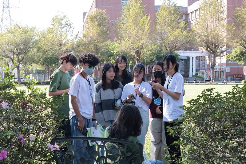 學員們參與沉浸式實作任務。