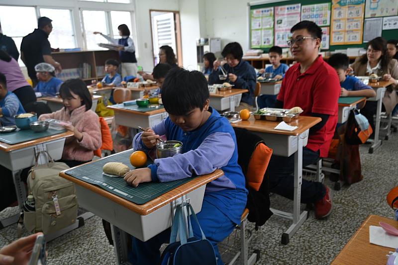 幸福升級!臺東公立國中小營養午餐今起全面免費啟動