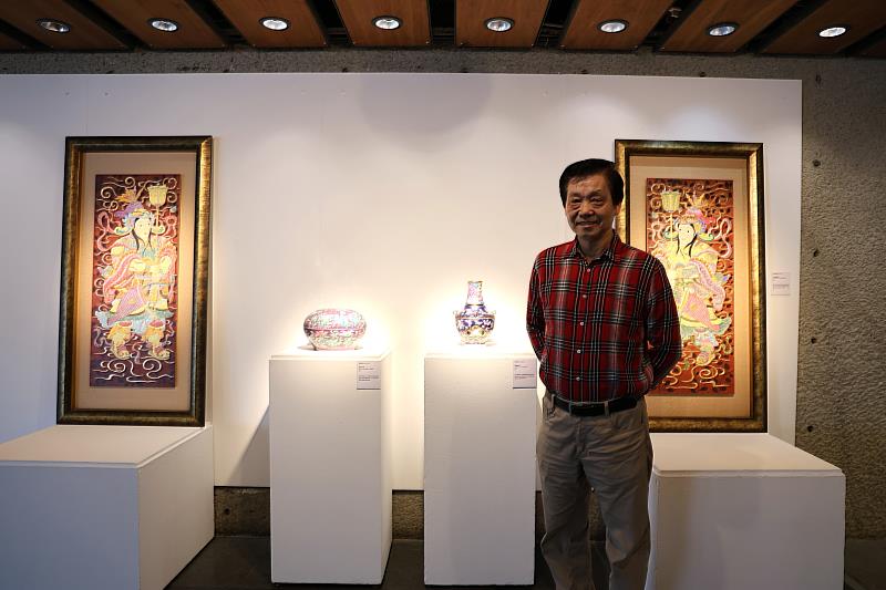 林發權《花木蘭門神》將剛強轉化為柔韌，使守護多了一分溫度與親近感。