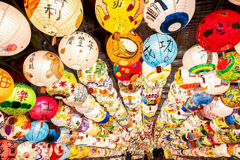 彩繪燈籠燈區。