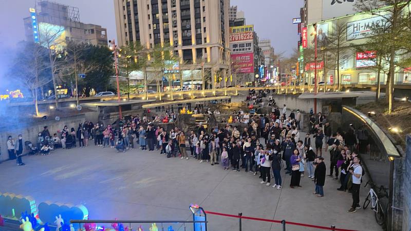 「2026新竹過好年－RODY跳跳迎新年」吸引逾20萬人次賞燈。