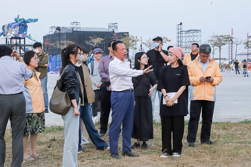 2026台灣燈會倒數6天，翁章梁視察燈區整備情形-3