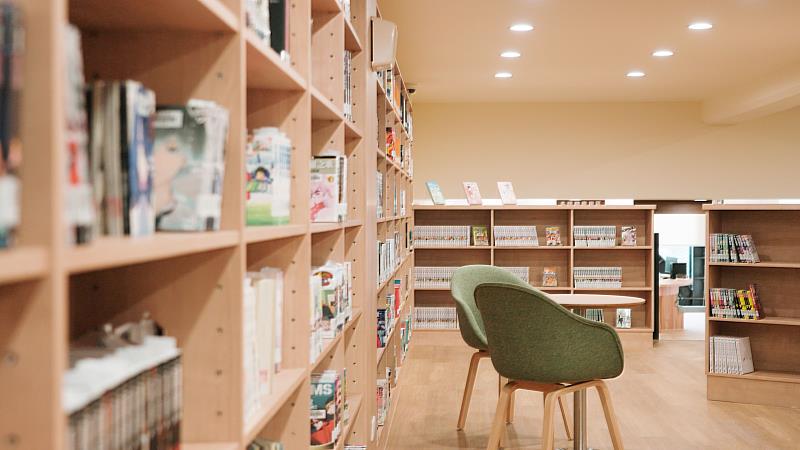 臺東圖書館青少年閱讀區.漫畫區3/5開放