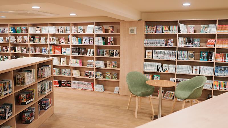 臺東圖書館青少年閱讀區.漫畫區3/5開放