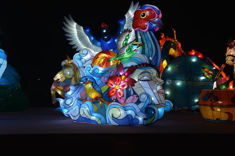 躍動日昇·彩鳳呈祥