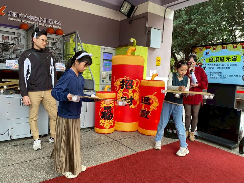 元宵伴笑顏 中壢國民運動中心溫馨慶佳節