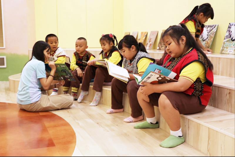 「玉山黃金種子計畫」於屏東地磨兒國小啟用第199所玉山圖書館。