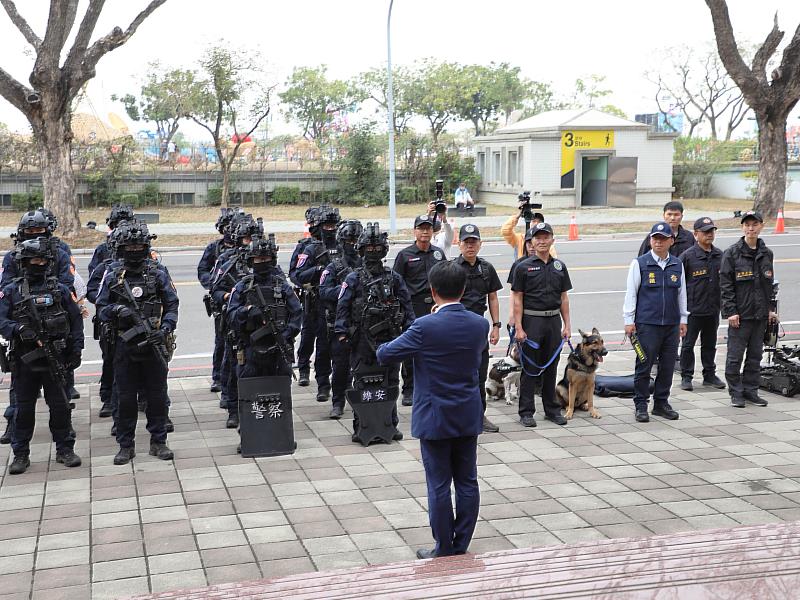 防爆機器人、偵爆犬齊上陣 2026台灣燈會安全層層把關