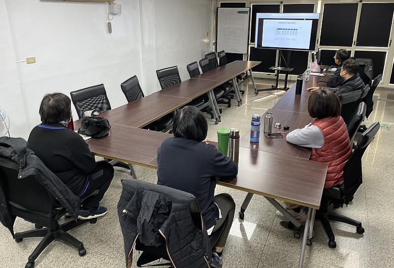 實施減班休息的勞工可就近參訓並領取訓練津貼。