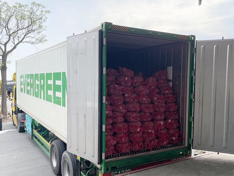 紅蔥頭封櫃後將啟運至韓國。