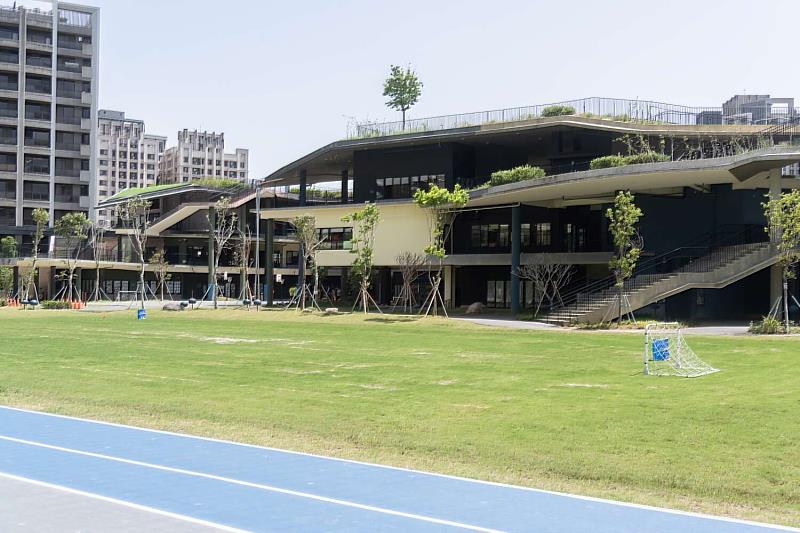 關埔國小三期。