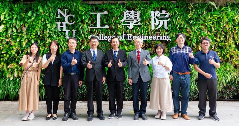 簽署儀式與會人員合影