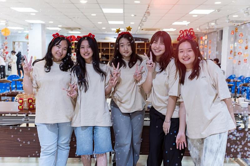 雲科大國際處舉辦元宵春節同樂會 國際師生齊聚迎新春