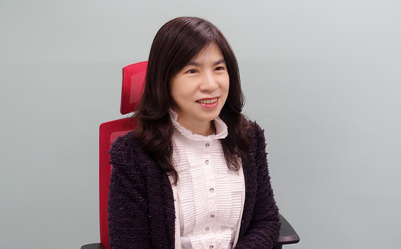 蔡麗絲副總經理表示，今年度公平待客計畫以「巡迴列車」為主軸，秉持董事會自上而下形塑公平待客企業文化的原則所發起。