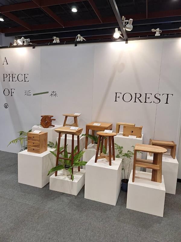 本次展覽主題為「延森」,期許國產材從森林延續到生活,為永續環境盡一份心力。