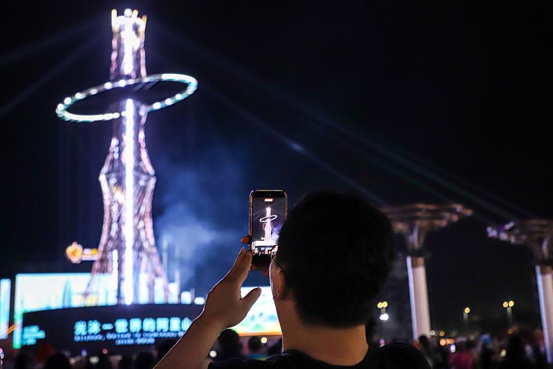 台灣燈會嘉義登場 中南部遊客高鐵一日賞燈成新選擇