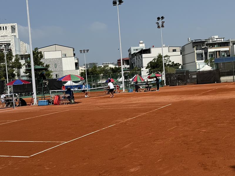 115年全中運網球資格賽登場，全國青少年好手齊聚