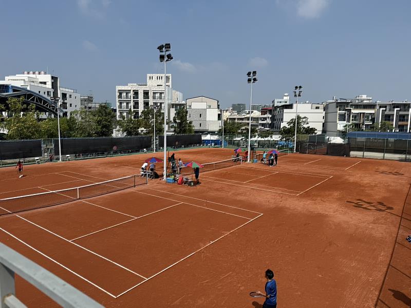 115年全中運網球資格賽登場，全國青少年好手齊聚