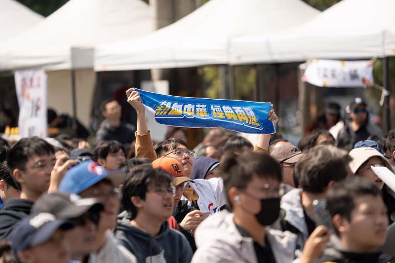 市長高虹安致詞,希望中華隊能一路挺進美國決賽。