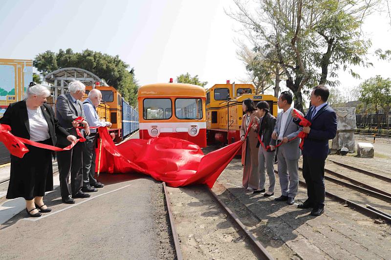 翁章梁出席台糖八十周年台英共鳴交流慶典