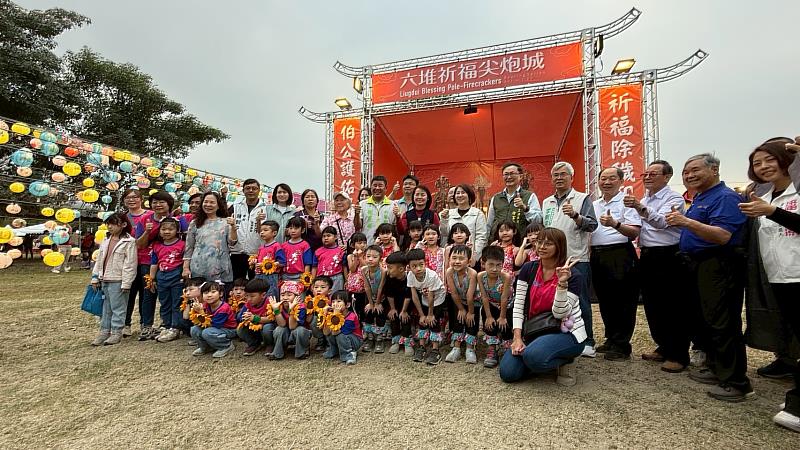 圖4 福廠祈福大合照