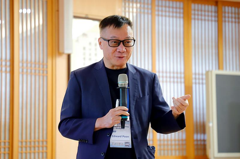 潘永雄副教授表示，創新教學工作坊的亮點就是「AI同理心鏡像」，解決護理師難以自我覺察的盲點。（攝影／李玉如）