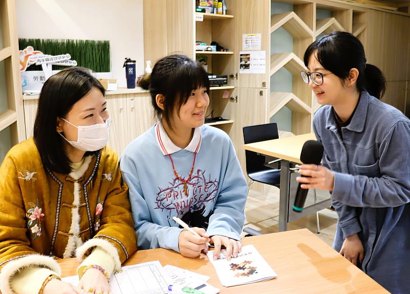 北分署YS辦理「校系選填×生涯探索工作坊」，邀請高中生與家長共同參與，透過親子共學方式探索升學與職涯方向。