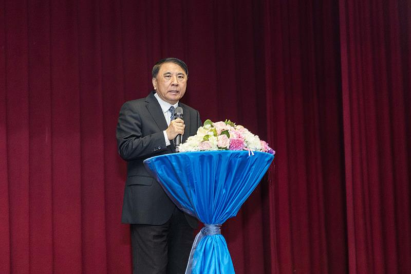 海大許泰文校長期望年輕學子們在這場跨國交流中獲得良好的互動與學習。