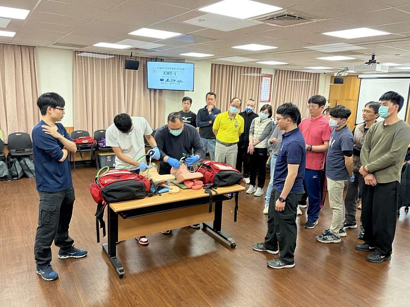 病患氧氣給氧訓練。