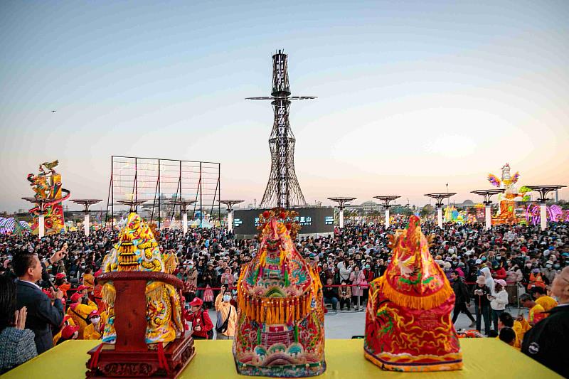 嘉義縣3大廟媽祖同框賞2026台灣燈會