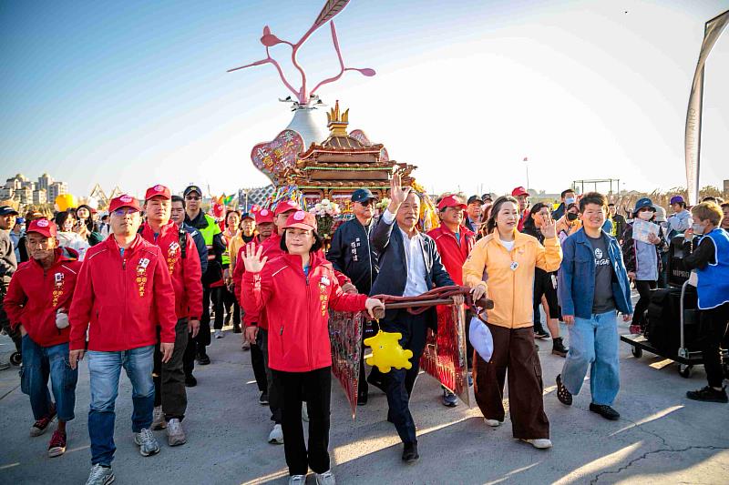 嘉義縣3大廟媽祖同框賞2026台灣燈會