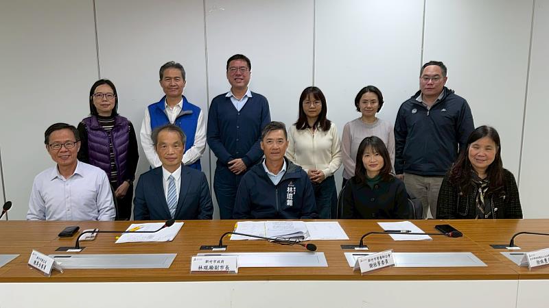 專家委員與市府相關局處共同推動食品安全衛生全方位守護市民健康。
