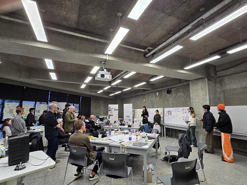 工作營日常進度檢討。