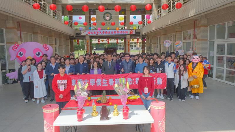 東華大學115年僑生春節祭祖儀式。