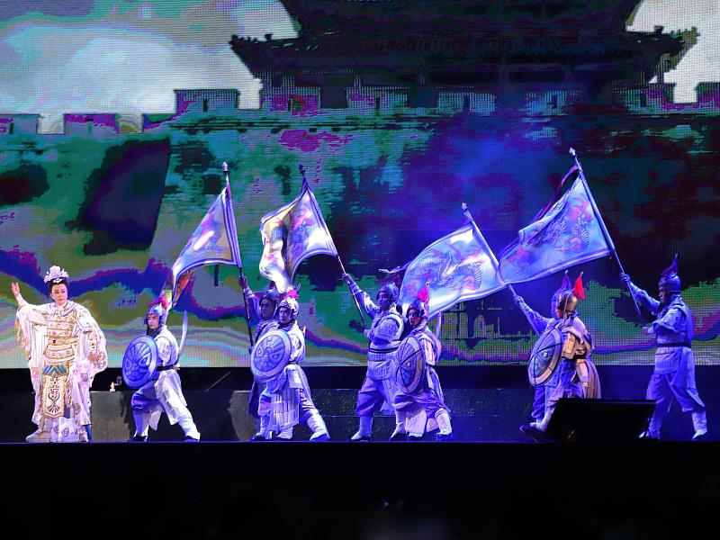 明華園歌仔戲經典大戲「花燈六百年」點亮2026台灣燈會