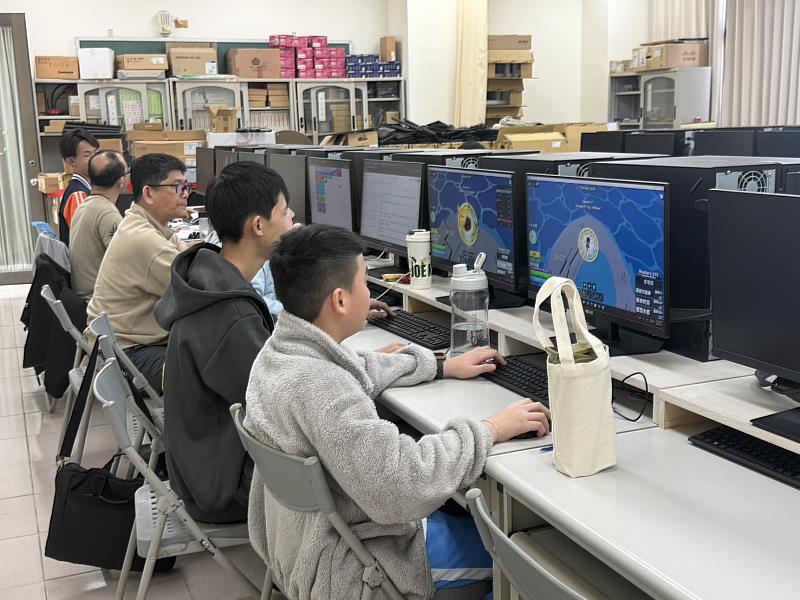 貓咪盃全國賽備戰啟動!嘉義市師生密集培訓 迎戰台東Scratch決賽
