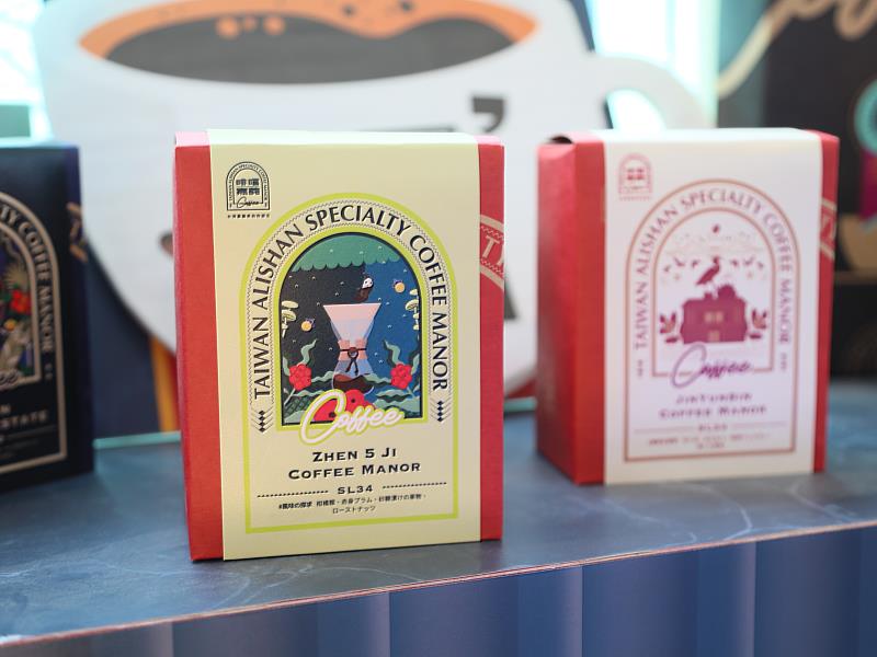 白色情人節浪漫加碼 2026台灣燈會「啡嚐嘉義館」送阿里山百合花束