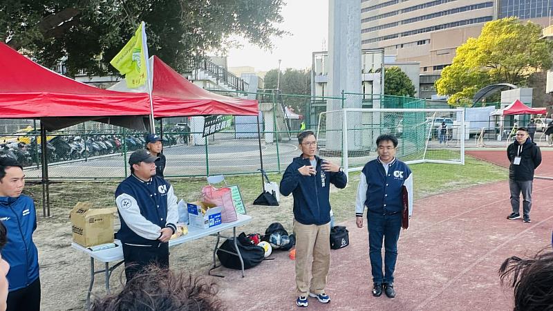 副市長林琨瀚勉勵選手。