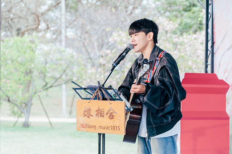 「2026新竹市賞花季－花現好日仔」活動內容精彩多元，吸引19萬人次到訪新竹公園。