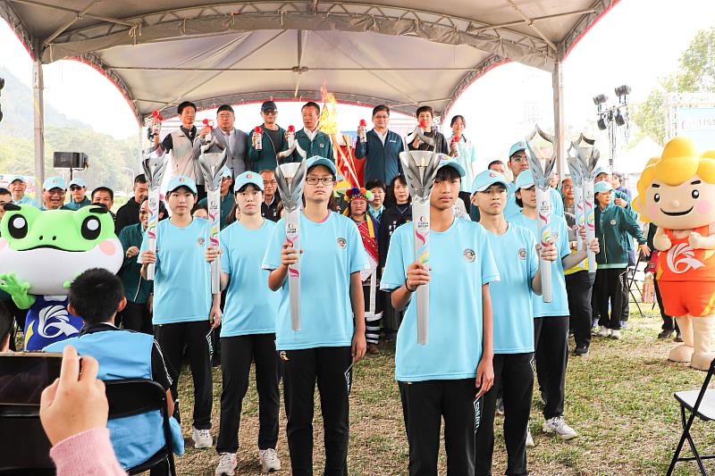 115年全中運聖火引燃 閃耀太陽之都