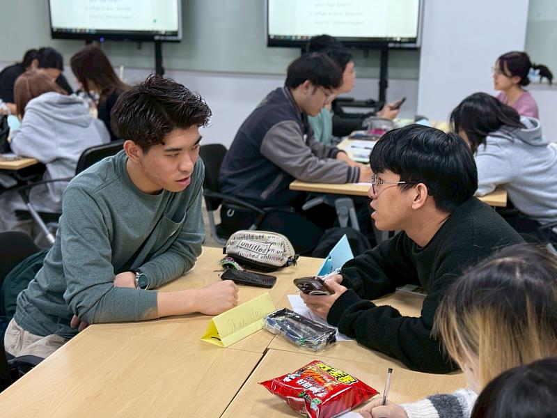 台日學生交流。