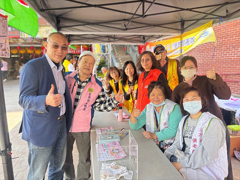 一袋熱血點亮生命 宜蘭縣救國團辦「義工有愛 傳愛臺灣」公益捐血活動