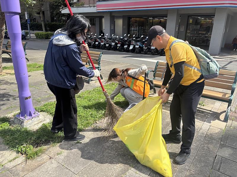 臺北市「夢想成形．青春前行」青年節環境行動 齊心清掃松山街區