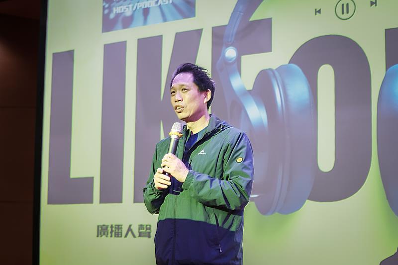 文化大學新傳學院郭文平院長表示,大傳系透過邀請優秀系友返校交流,讓學生深入了解媒體產業運作,從學長姊的職涯歷程汲取經驗,深化對聲音媒體發展的認識,展現結合理論與實務、培養跨域媒體人才的教學成果。