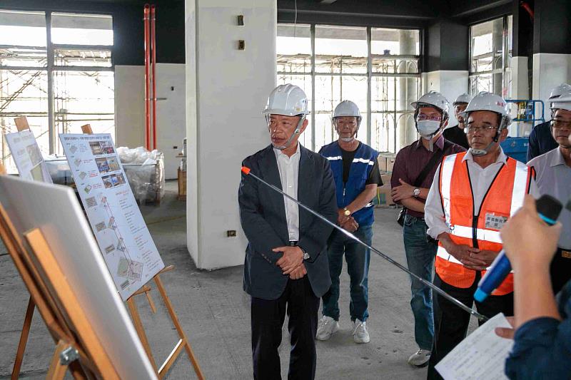 翁章梁視察嘉縣災害應變中心、特搜大隊暨防災教育中心新建工程。